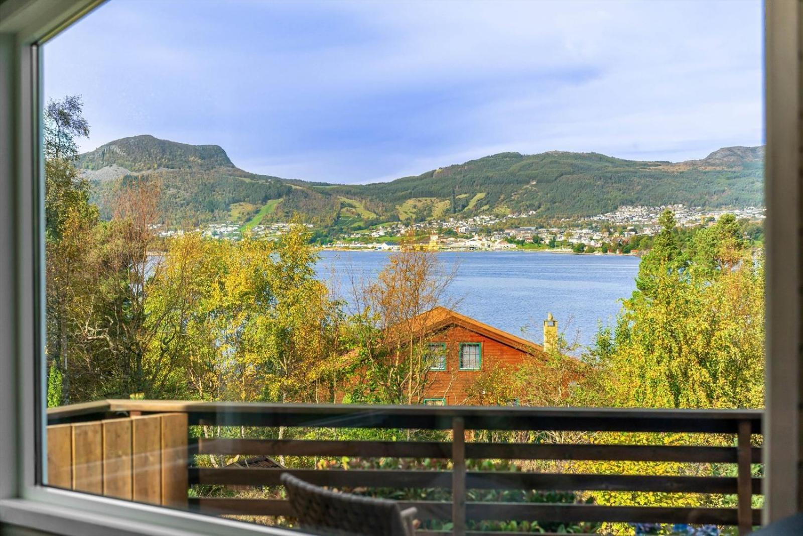 Charming House Located By The Fjord With The Pultpitrock Within Short Distance Villa Jørpeland Екстериор снимка