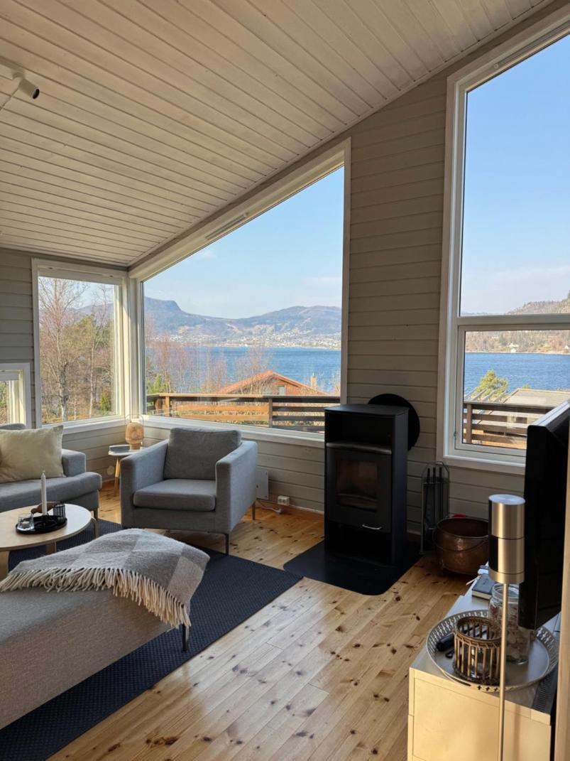 Charming House Located By The Fjord With The Pultpitrock Within Short Distance Villa Jørpeland Екстериор снимка