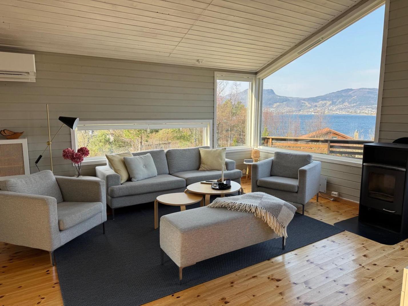 Charming House Located By The Fjord With The Pultpitrock Within Short Distance Villa Jørpeland Екстериор снимка