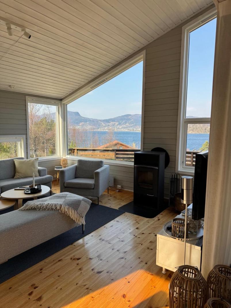 Charming House Located By The Fjord With The Pultpitrock Within Short Distance Villa Jørpeland Екстериор снимка